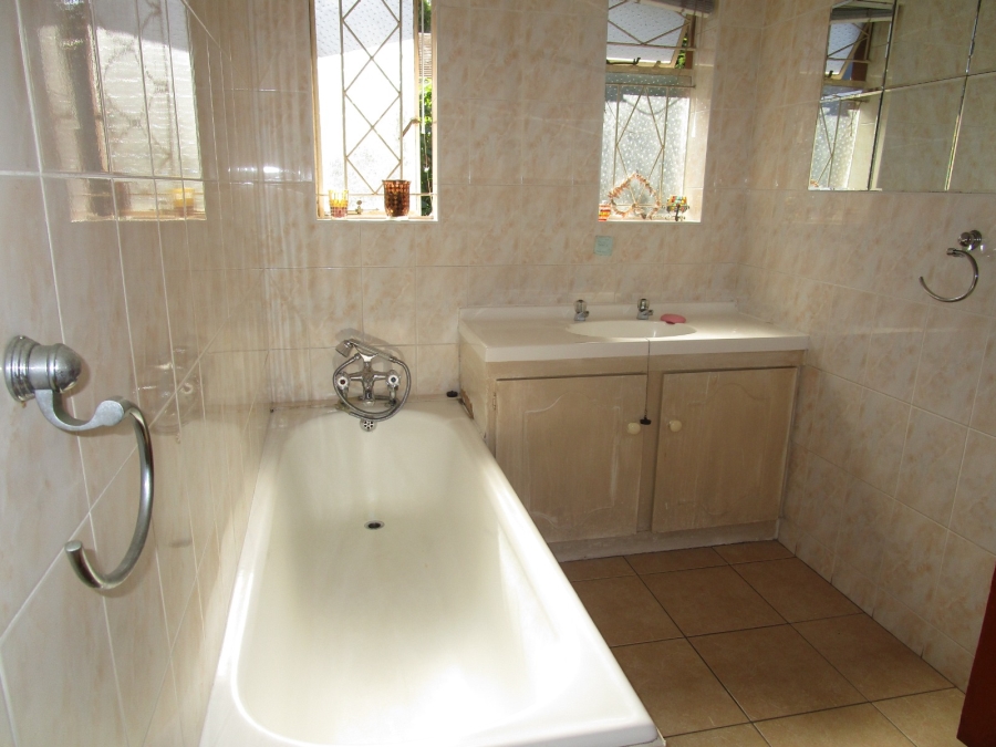 3 Bedroom Property for Sale in Pinati Western Cape
